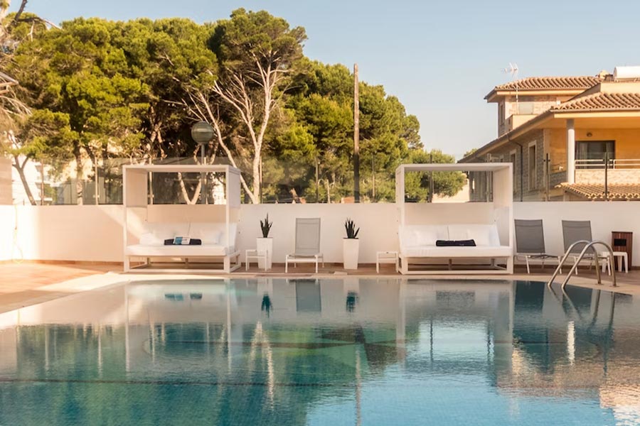 piscina hotel principe vacaciones en la piscina del hotel principe en playa de palma