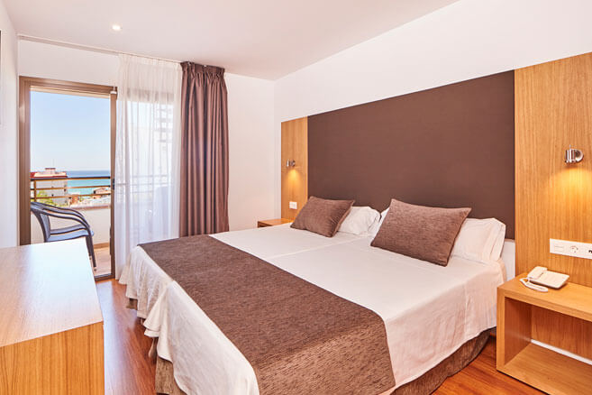 double room with sea view in hotel principe en playa de palma